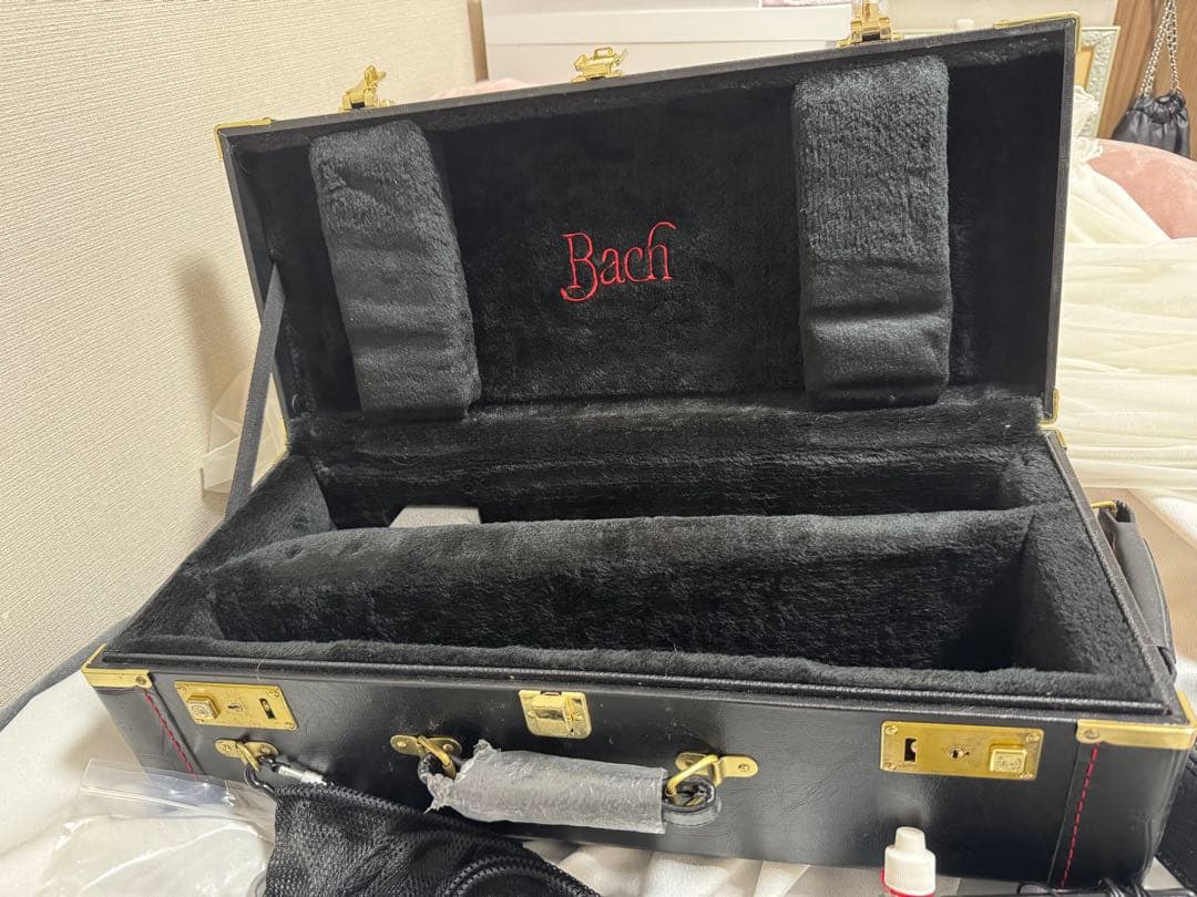 お値下げ中！Bach 180ML37 【オーバーホール済】トランペット銀メッキ