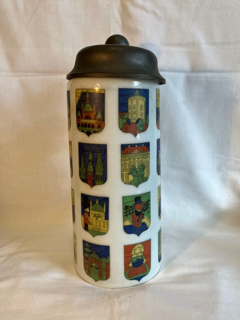 サントリービール武蔵野工場竣工記念ビールジョッキ　1963年　柳原良平イラスト