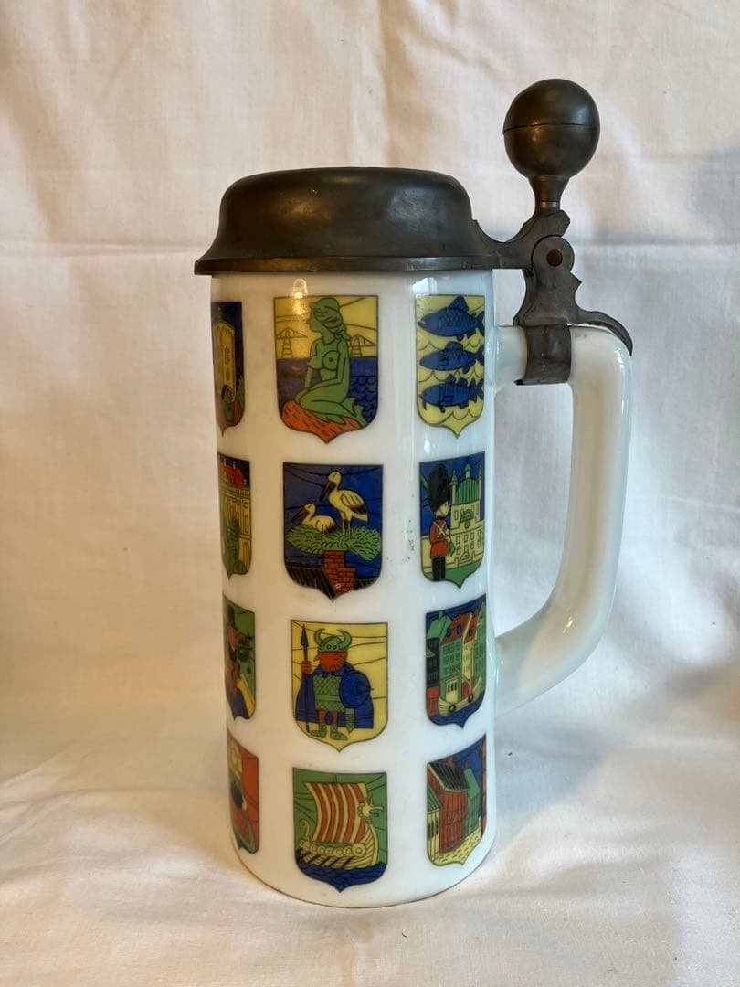 サントリービール武蔵野工場竣工記念ビールジョッキ　1963年　柳原良平イラスト