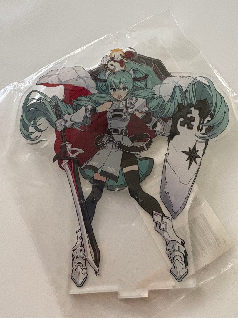初音ミク　スタンド付きアクリルキーホルダー