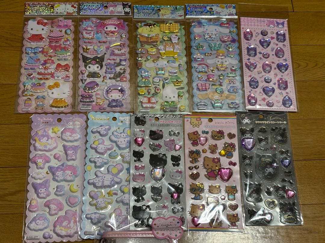 【ボンドロ含む49点まとめ売り】サンリオシール類まとめ売り※1.2枚目が全体写真