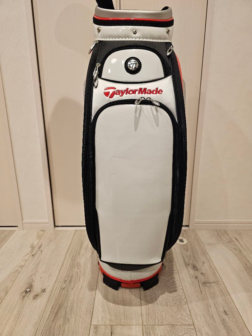 年末断捨離 TaylorMade キャディバッグ ナイキドライバー1本おまけ