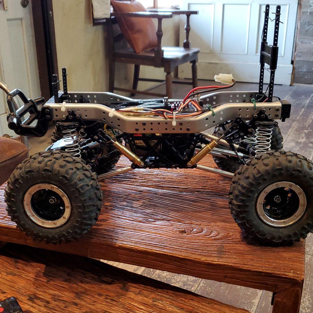 タミヤ CR-01 ランドクルーザー