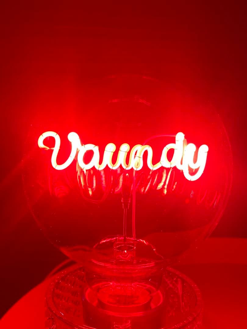 Vaundy Logo Room Light \"replica\" 美電球