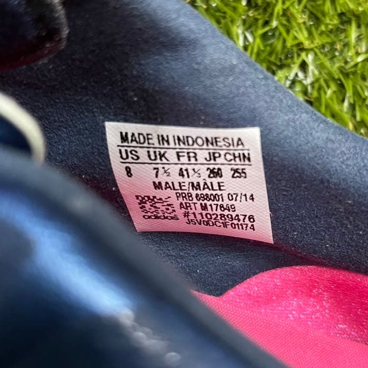 サッカースパイク アディダス プレデター インスティンクト ジャパン HG