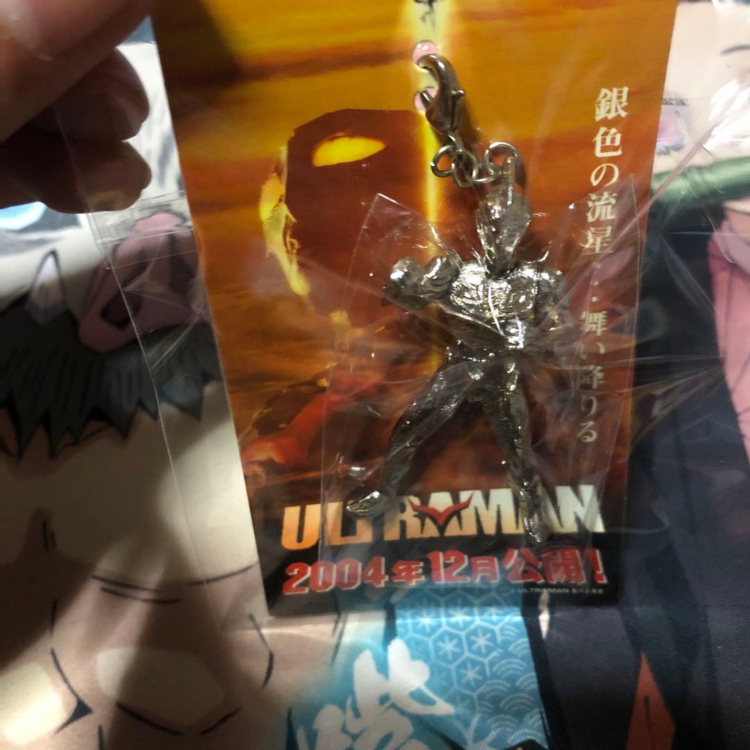 激レア　ウルトラマン ULTRAMAN 非売品メタリック合金マスコットチャーム