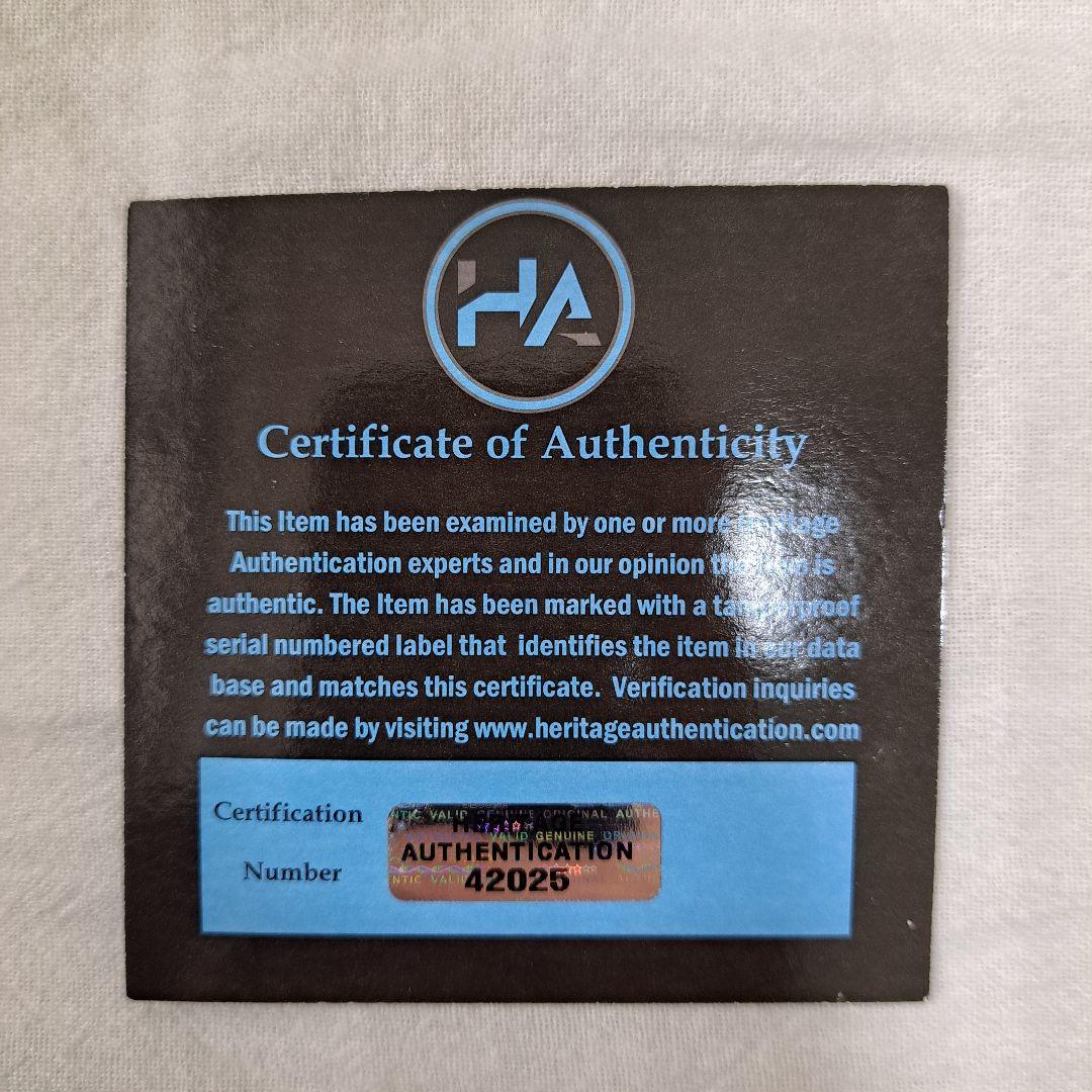 ジネディーヌ・ジダン　直筆サイン入り。レアル・マドリードユニフォーム　証明付き。