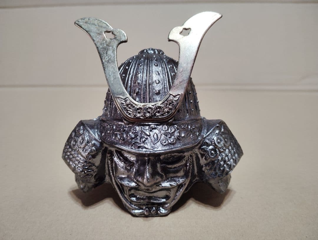 ニッカ　ボトルカバー　侍　鎧兜