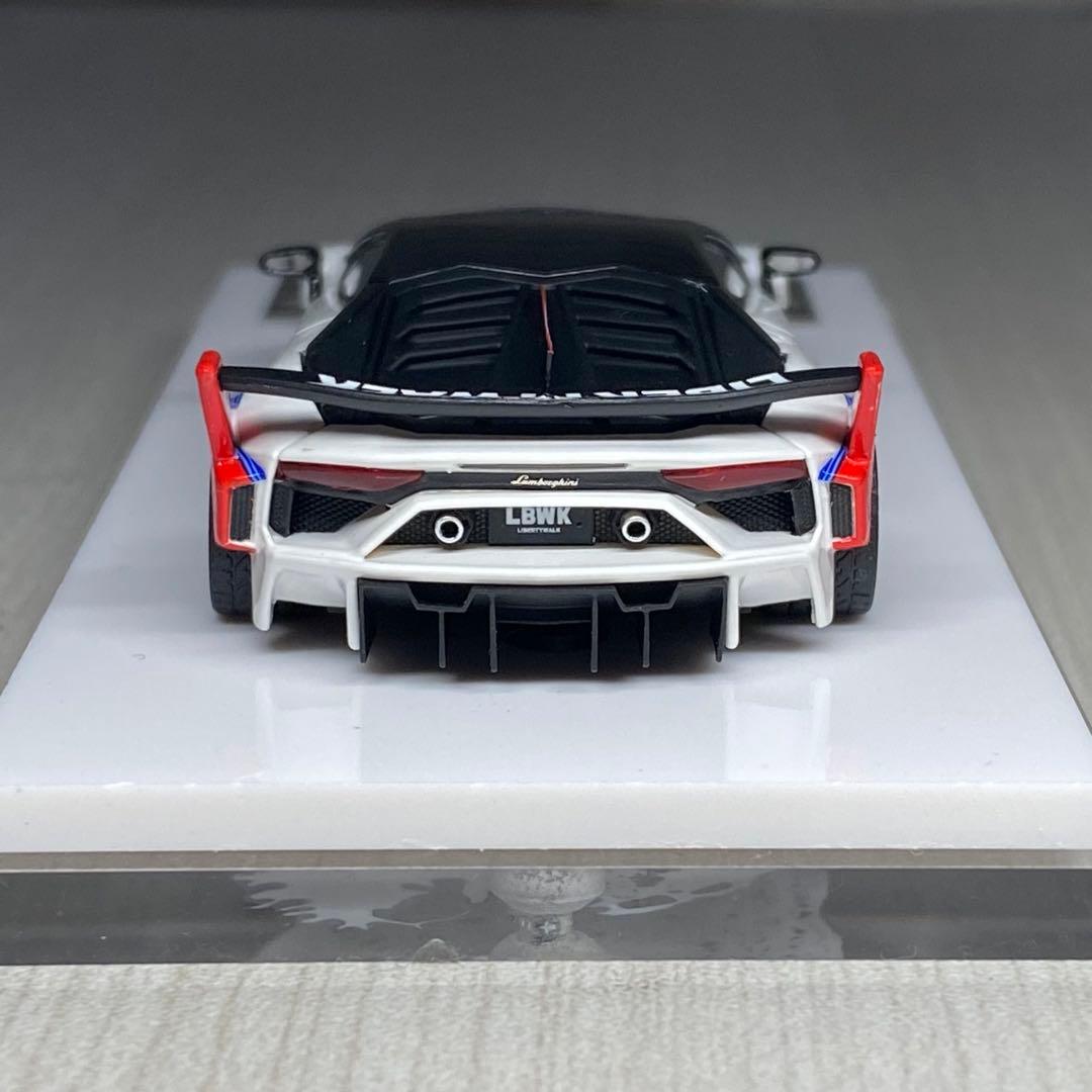 ミニカー FuelMe 1/64 LBWK 700 GT EVO MARTINI