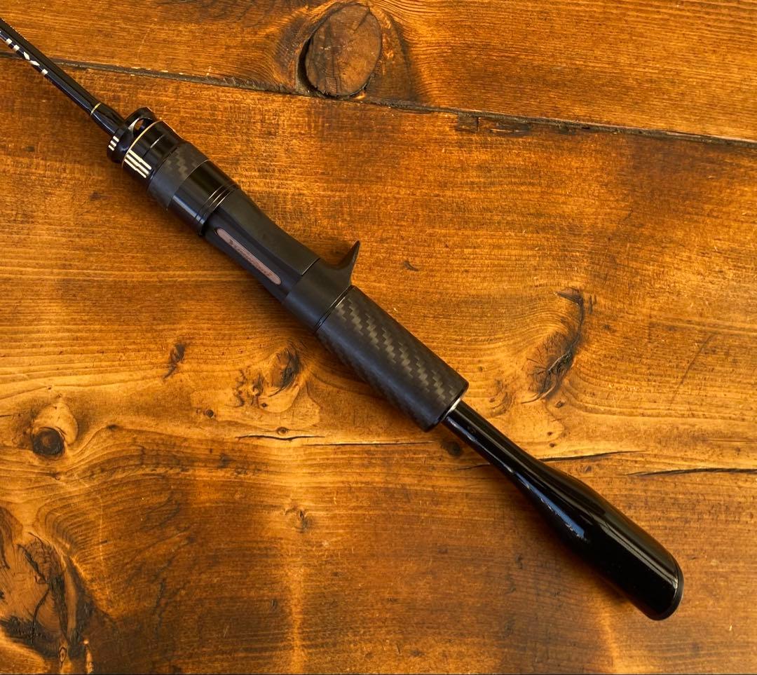 超軽量　カーボンロッド　アジングロッド　6ft ベイトロッド　1.8M 新品