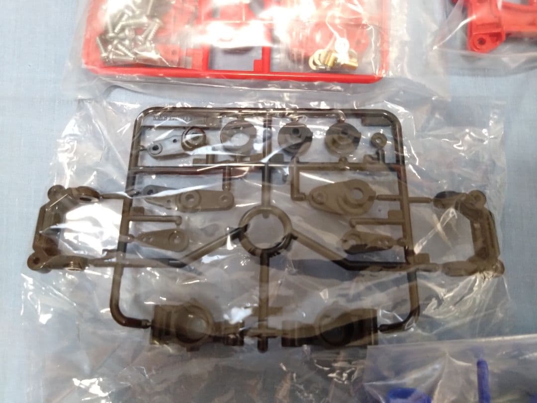 田宮 47479 TA02カーボンシャーシコンバージョンセットと関連部品のセット