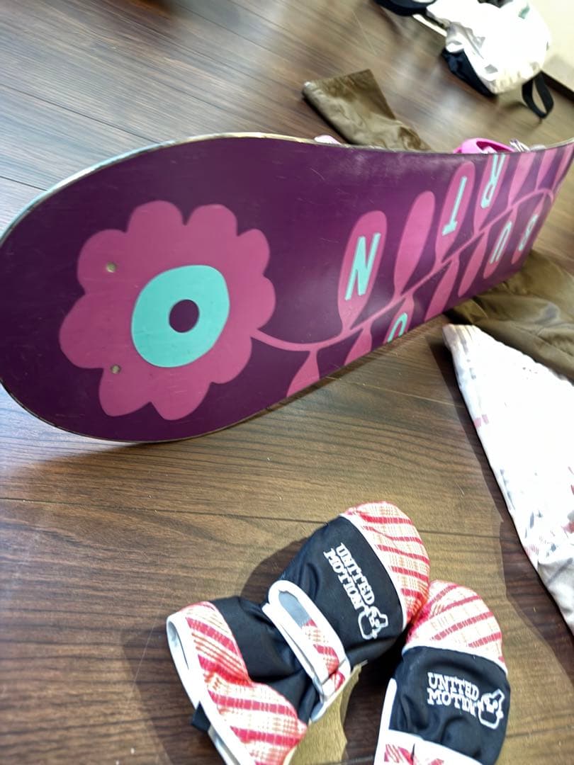 BURTON　キッズスノーボードセット　100cm　バートン　バイン　ウェア上下