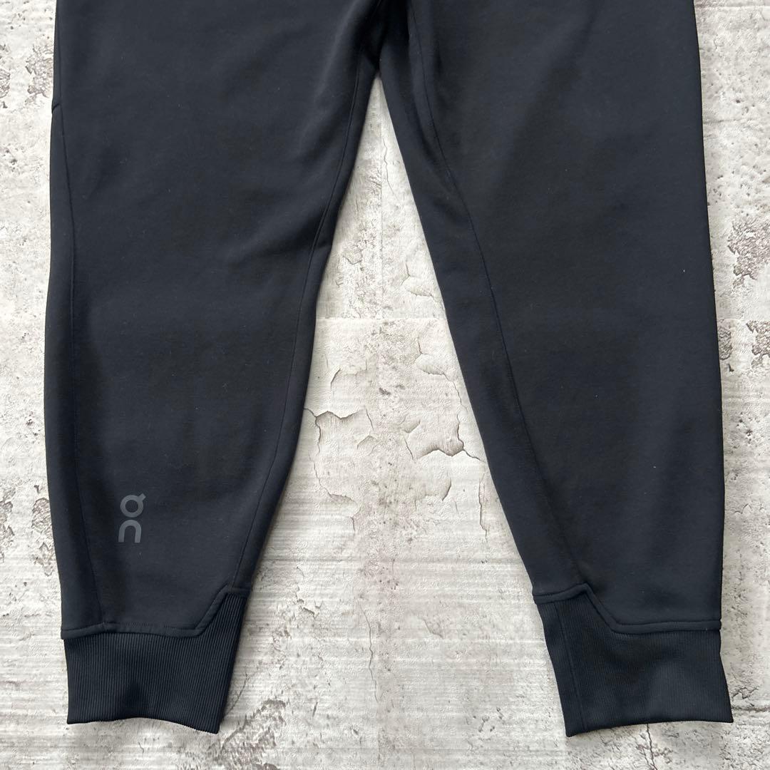 完売品 On Run On Clouds スウェットパンツ ブラック L