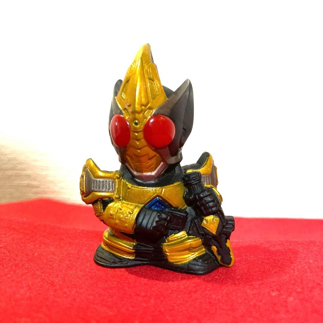 仮面ライダー剣 キングフォーム 剣崎一真 フィギュア 当時物 SHF 真骨彫 王