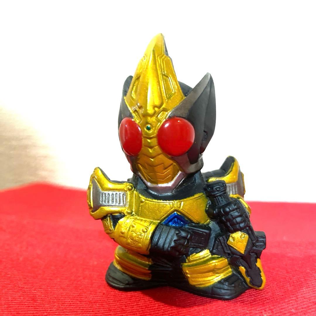 仮面ライダー剣 キングフォーム 剣崎一真 フィギュア 当時物 SHF 真骨彫 王