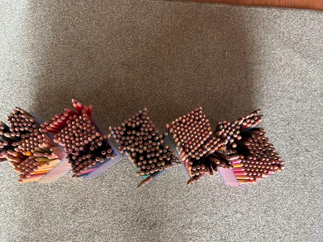 値下げ！フェリシモ　500色　色鉛筆セット 透明ケース入り