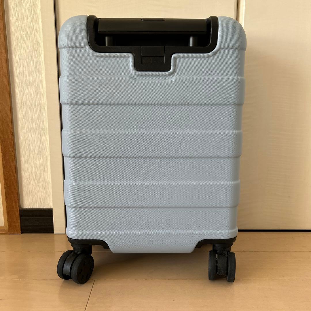 美品　無印　19リットル　キャリーケース　ライトブルー