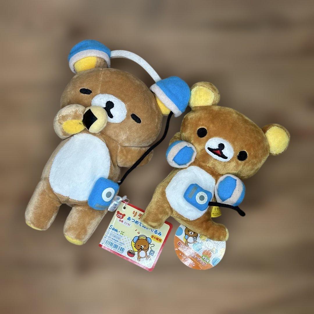 壁掛け時計➕リラックマぬいぐるみ　ダラダラ・うつぶせ・リラックス ・etc…