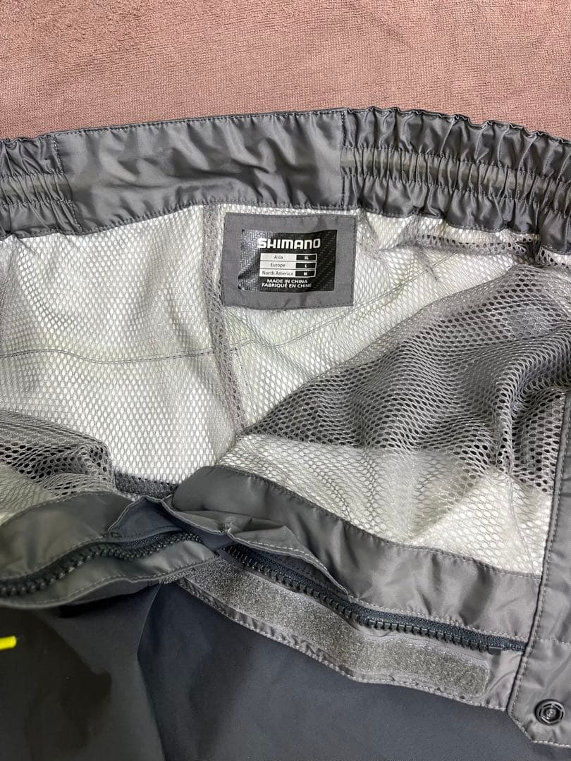 美品　SHIMANO XL レインウェア 上下セット　青葉柄　ドライシールド