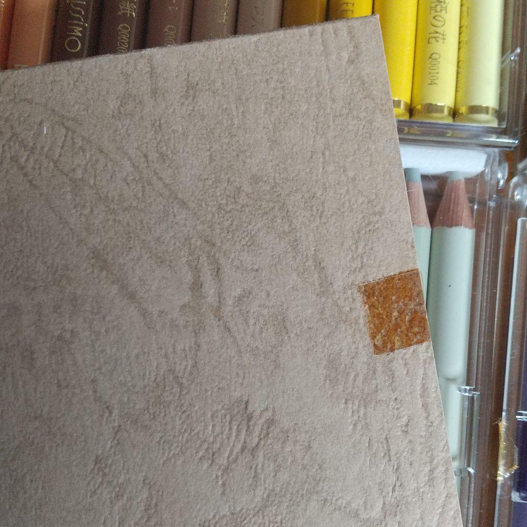 フェリシモカラーミュージアム色鉛筆500色のうち310色