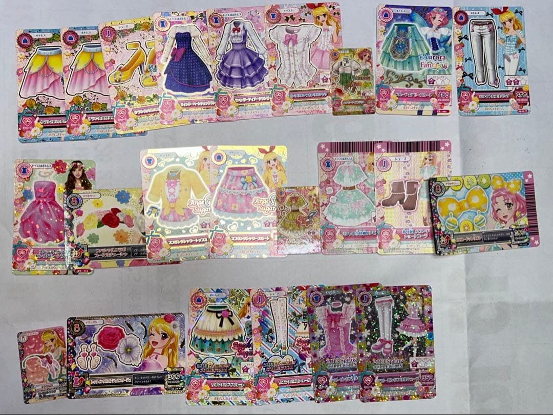 【美品】アイカツカード、学生証　３９３枚まとめ売り