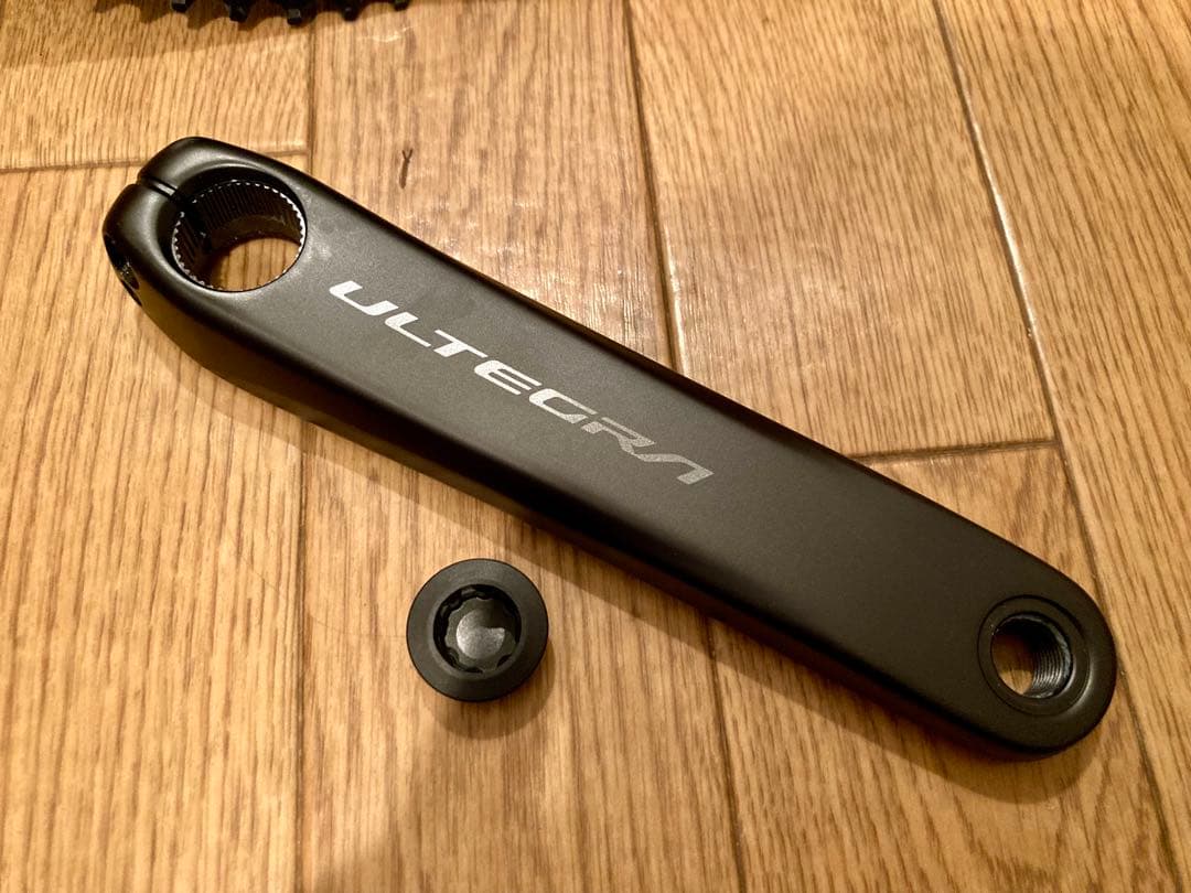 【美品】ULTEGRA fc-r8100（52/36）165mmショートクランク