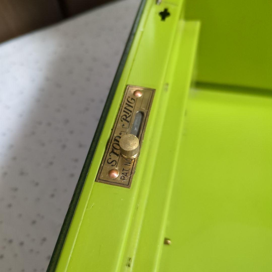 SALE　貴重　ITOKI　手提げ金庫　ベル付き　MADEIN　JAPAN