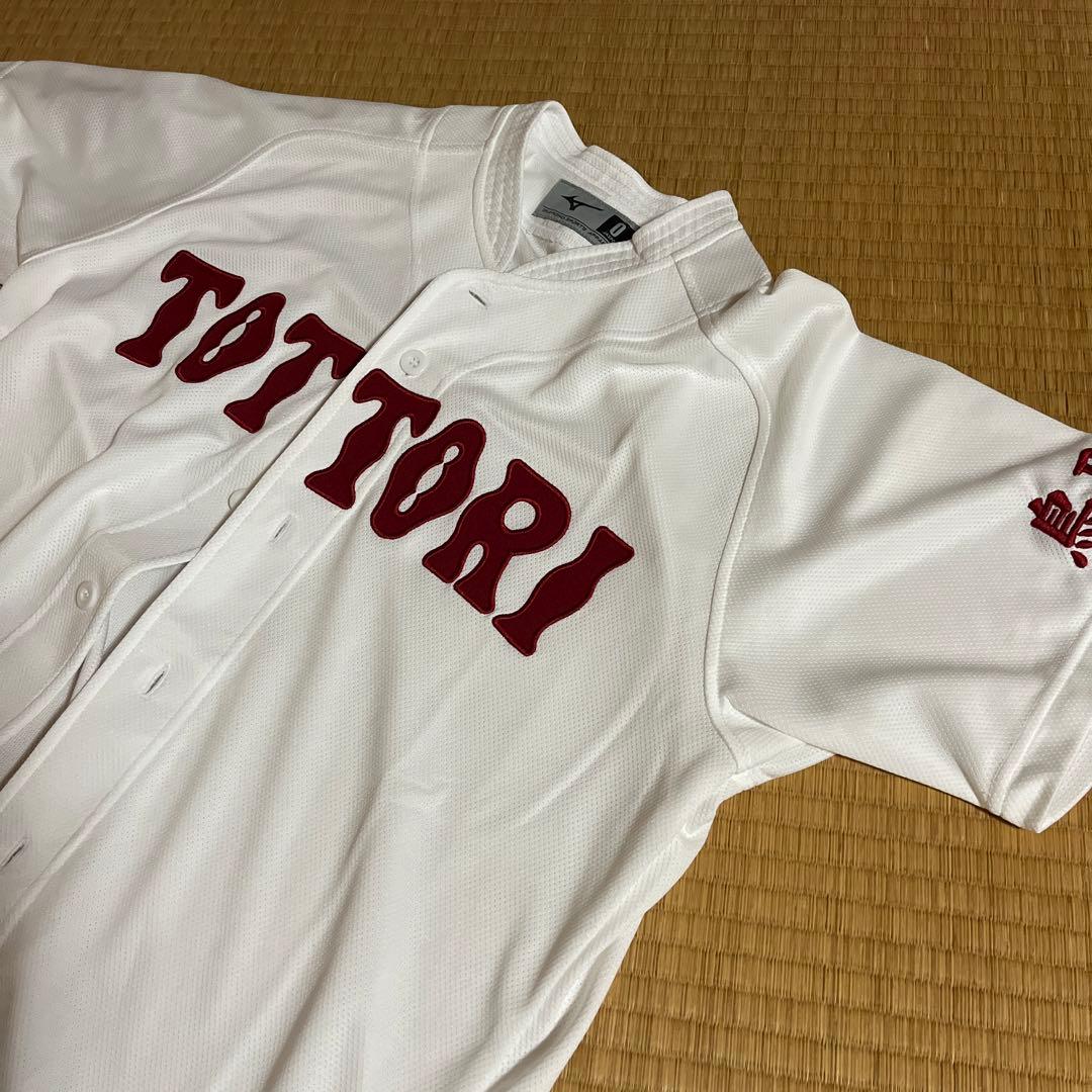 鳥取県立鳥取西高校野球部ユニホーム