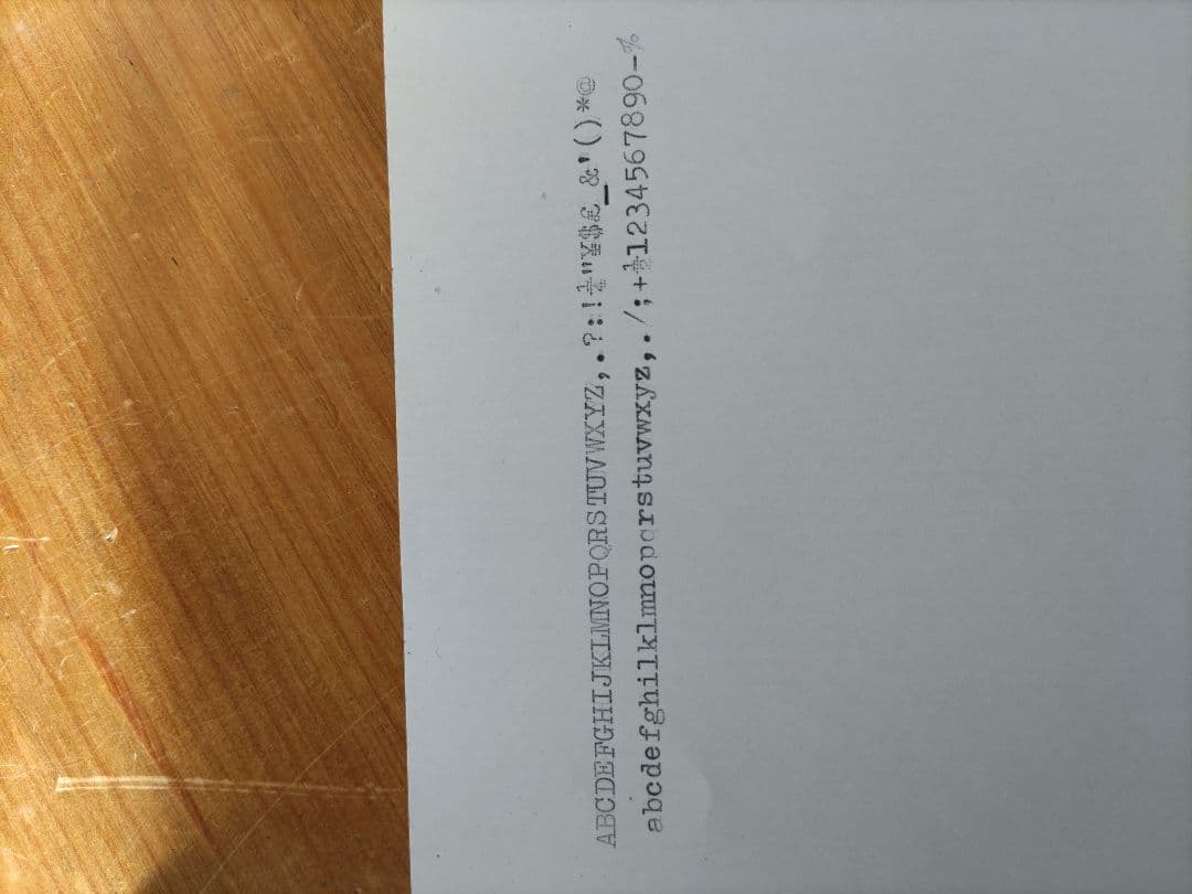 Olivetti Lettera 42 タイプライター