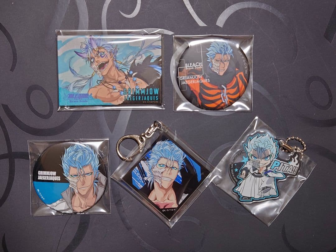 BLEACH グリムジョー 缶バッジ アクキー 5点セット