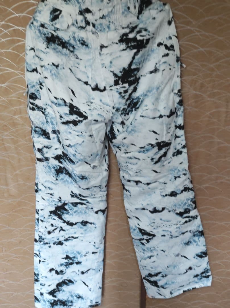 新品タグ付 Phenix フェニックス パンツ & 良好 ジャケット 組み合わせ