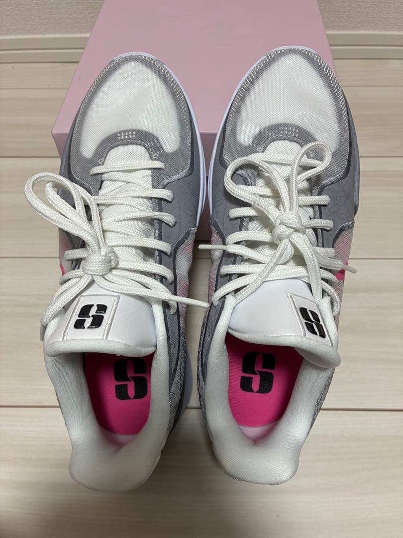 【新品・未使用】sabrina2 シルバー/ピンク　wmns：26.5cm