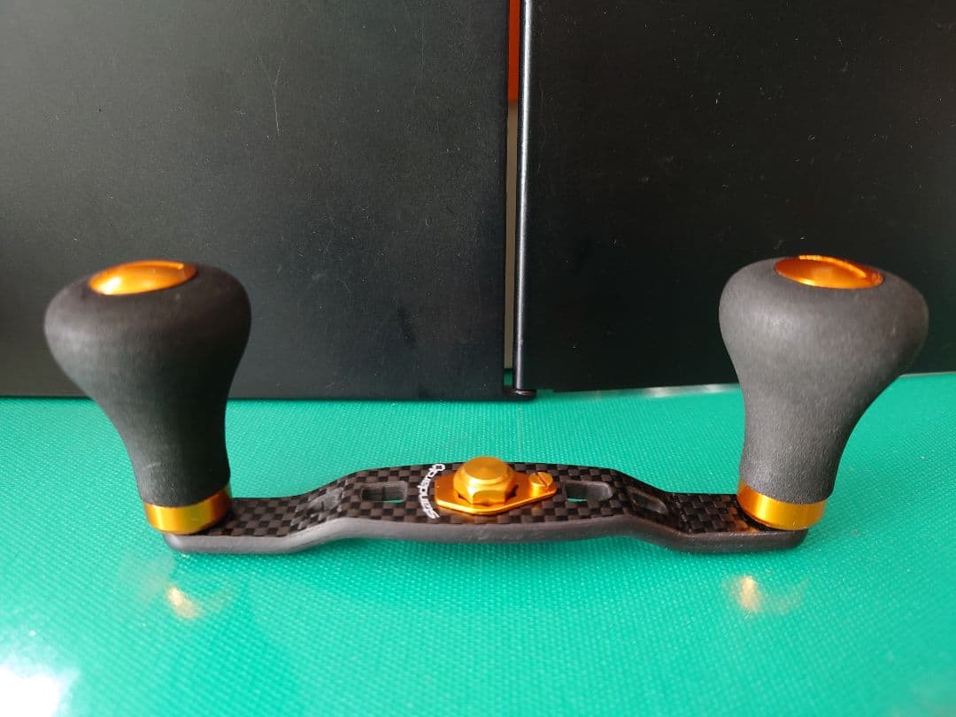 スタジオコンポジット カーボンダブルハンドルEVノブ 110mm✕50mm