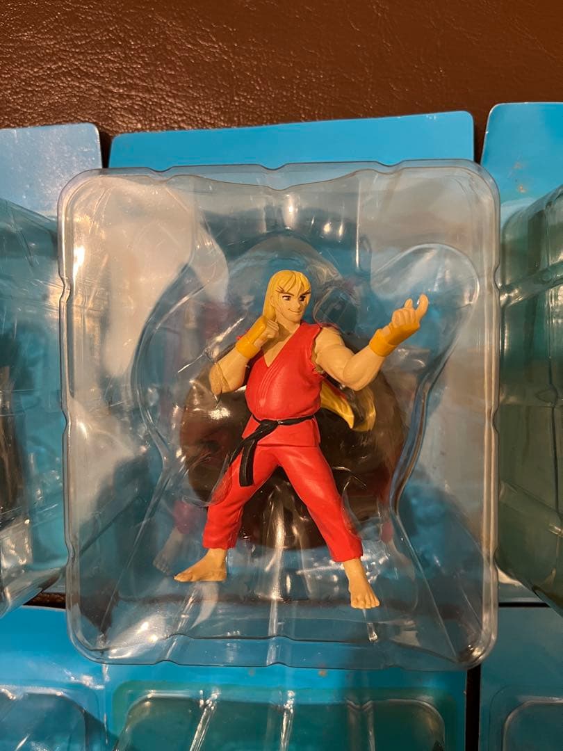 【送料無料】ストリートファイター 勝ちグミフィギュア 8体セット 未開封