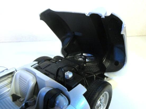 特価 AUTOart (1/18) コルベット Stingray Racer③