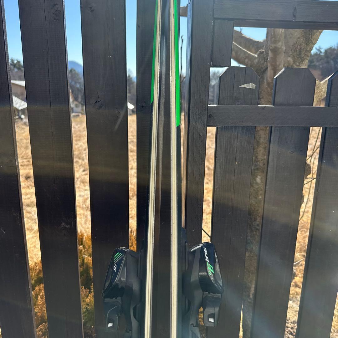 サファイア　HEAD 156cm LYT TECH V4 V SHAPE