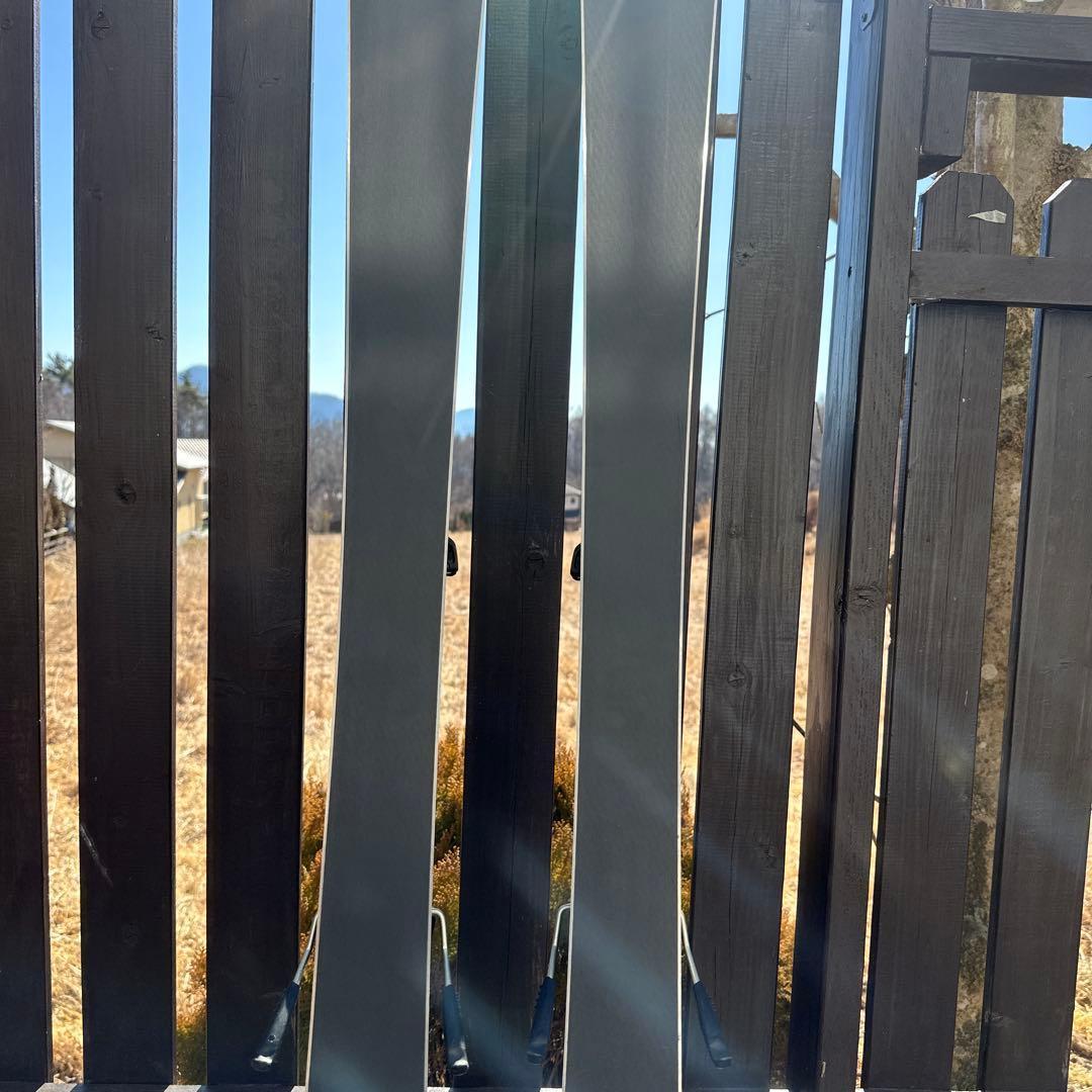 サファイア　HEAD 156cm LYT TECH V4 V SHAPE