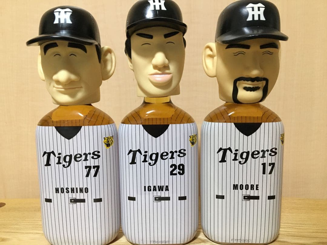 貴重　美品　未開栓　阪神タイガース　2003年　優勝記念ウイスキー　12本