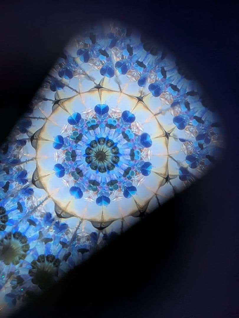 AKIさん　オイル万華鏡　１点物