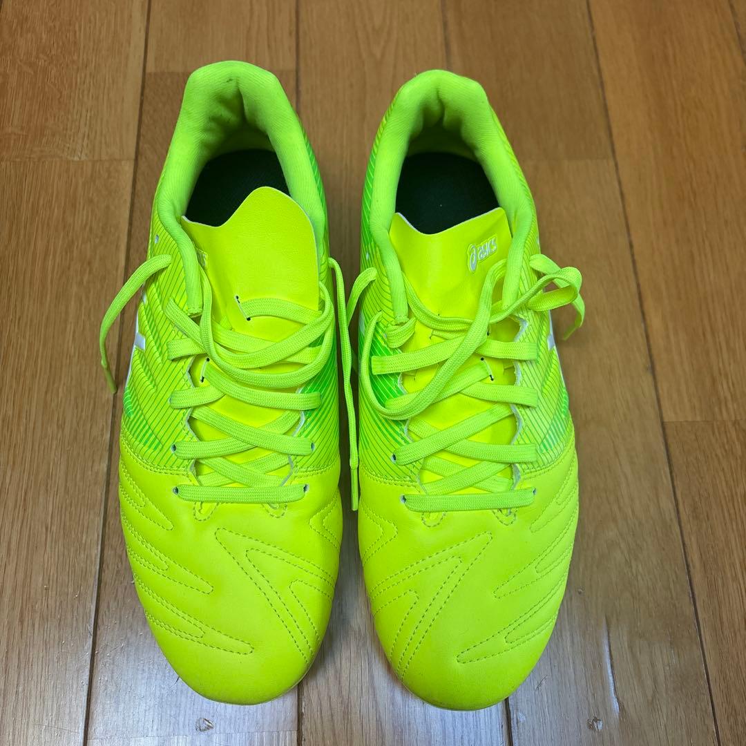 ASICS サッカーシューズ 蛍光イエロー