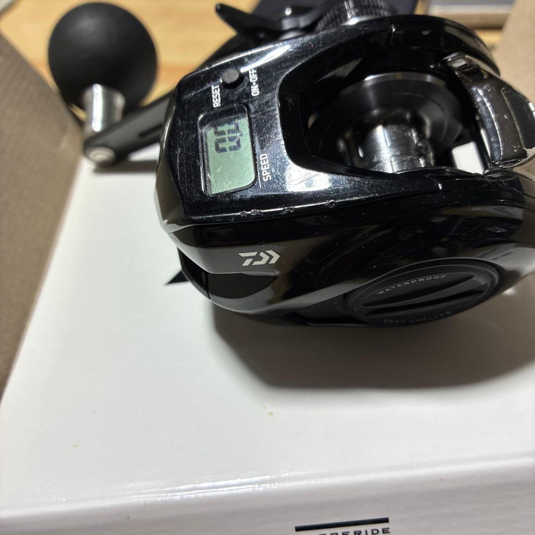 TIERRA A IC 150H ベイトリール　右ハンドル