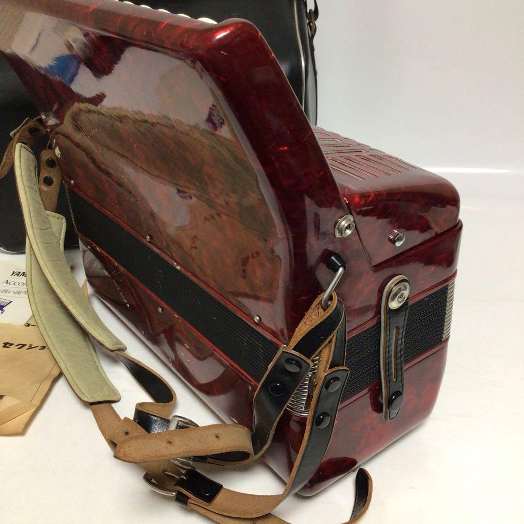 YAMAHA 8905 アコーディオン 32鍵盤　21ベース　モデル　赤