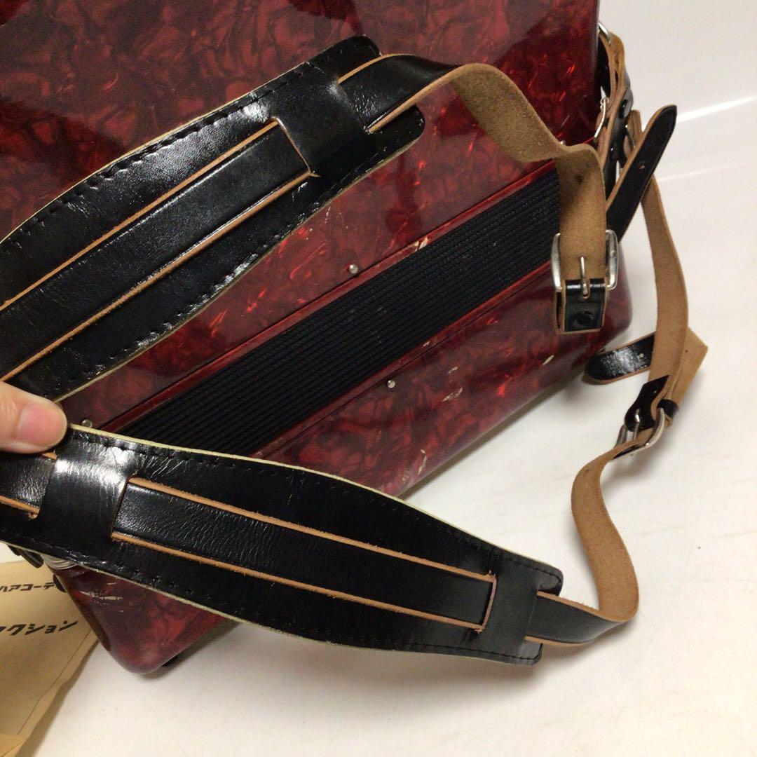 YAMAHA 8905 アコーディオン 32鍵盤　21ベース　モデル　赤