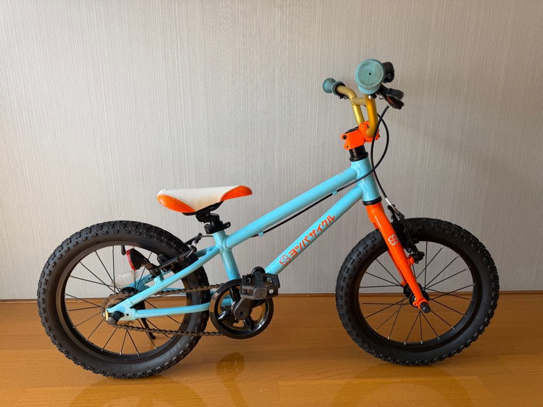 ヨツバサイクル 16インチ ラムネブルー 補助輪付 【神奈川県藤沢市・直接引取】