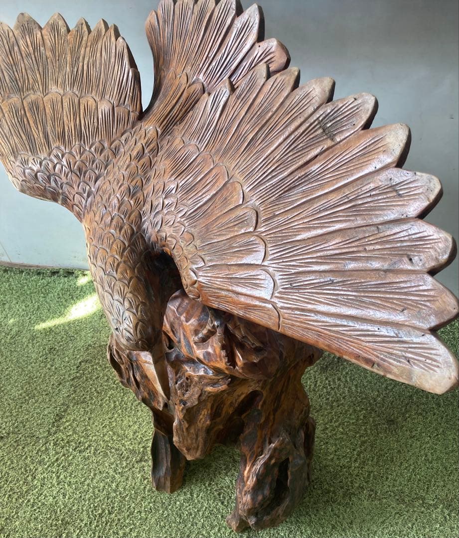 鷲　鷹　木彫り　彫刻　置物　オブジェ　アンティーク　木製　縁起物