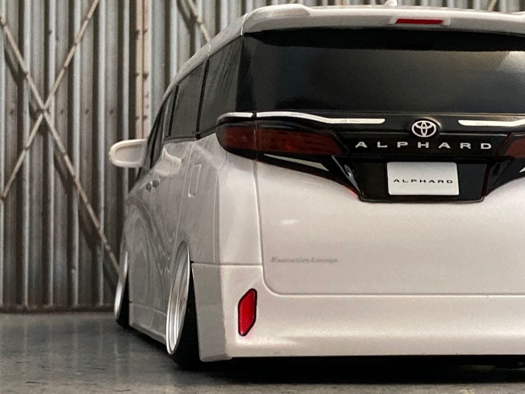 1/24 新型アルファード・パール（カスタム品）