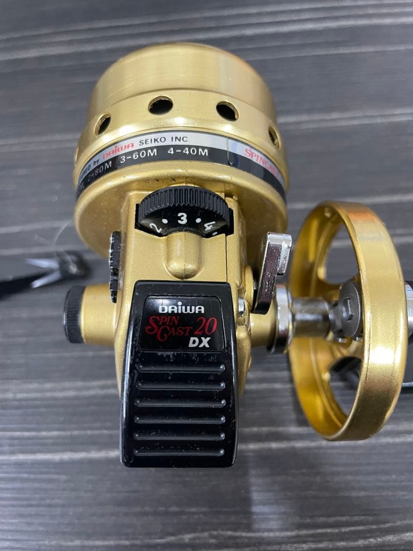 DAiWA ダイワ　SPINCAST 20DX スピンキャスト　リール　釣具