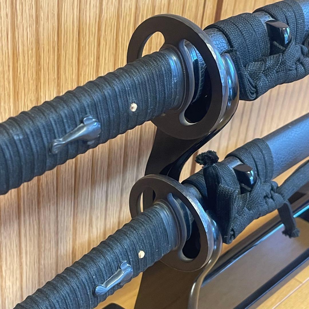 【限定品・美品】高級模造刀 武蔵拵 二十四代 藤原兼房作 大小セット 刀掛台付属