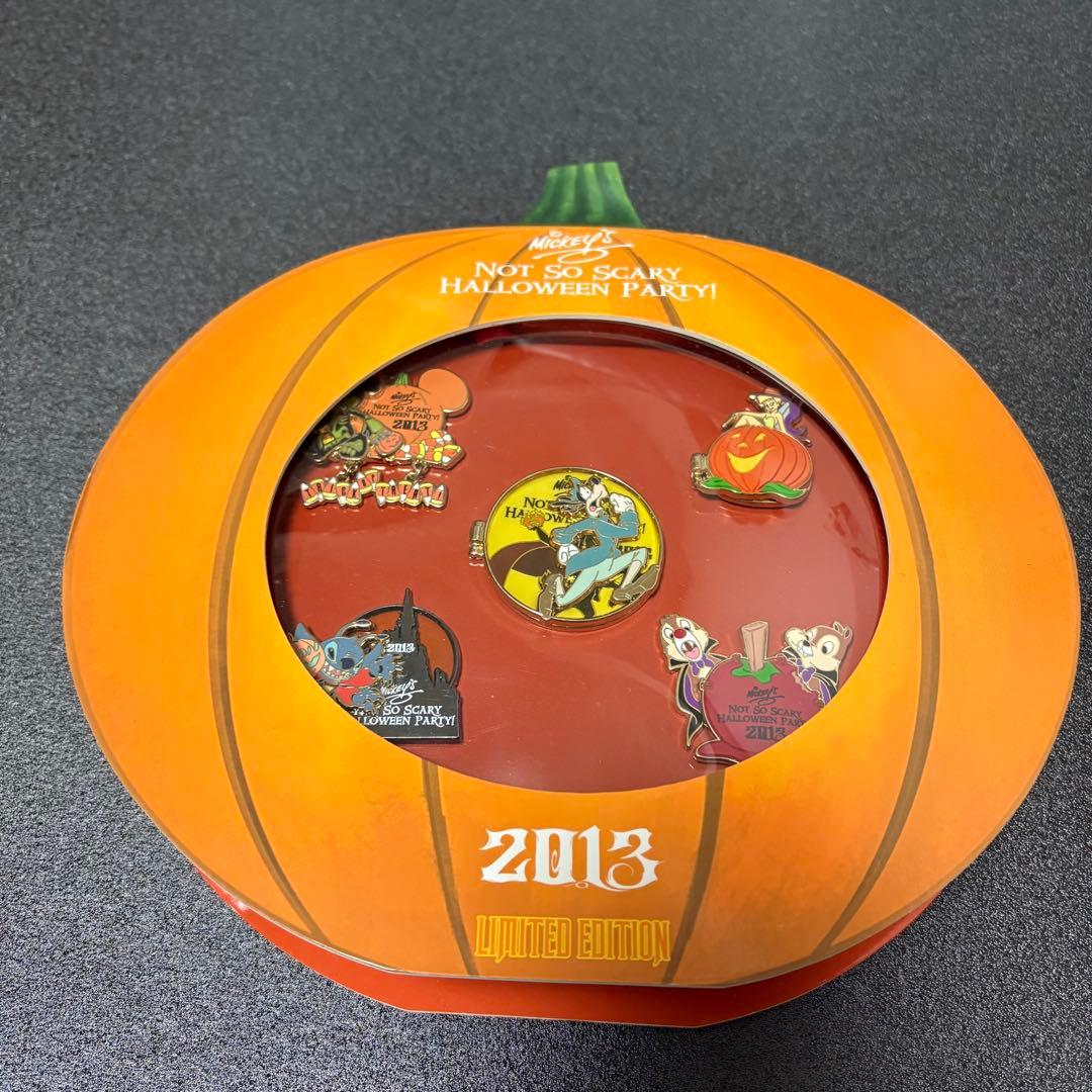 ディズニー ピンバッジ ハロウィン2013