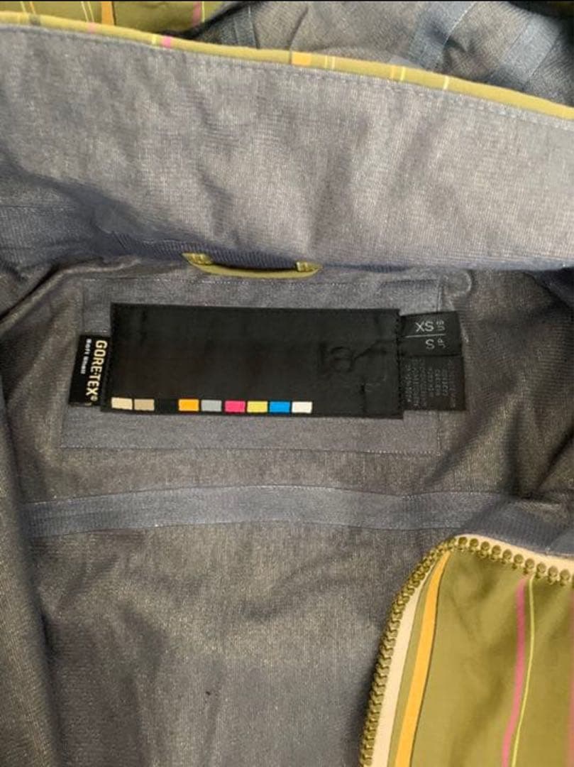 BURTON AK ジャケット　ゴアテックス　JP Sサイズ　レアカラー